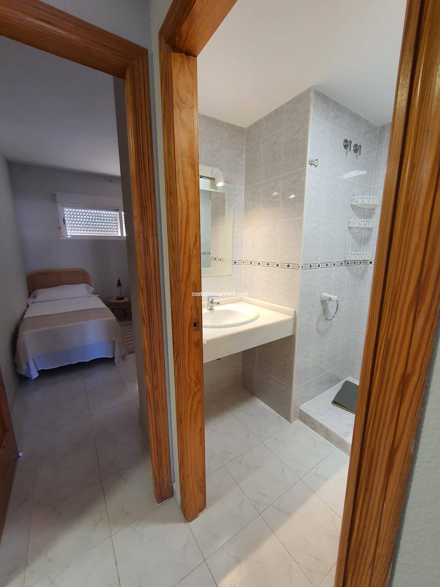 апартаменты Huur в Альбире (2)